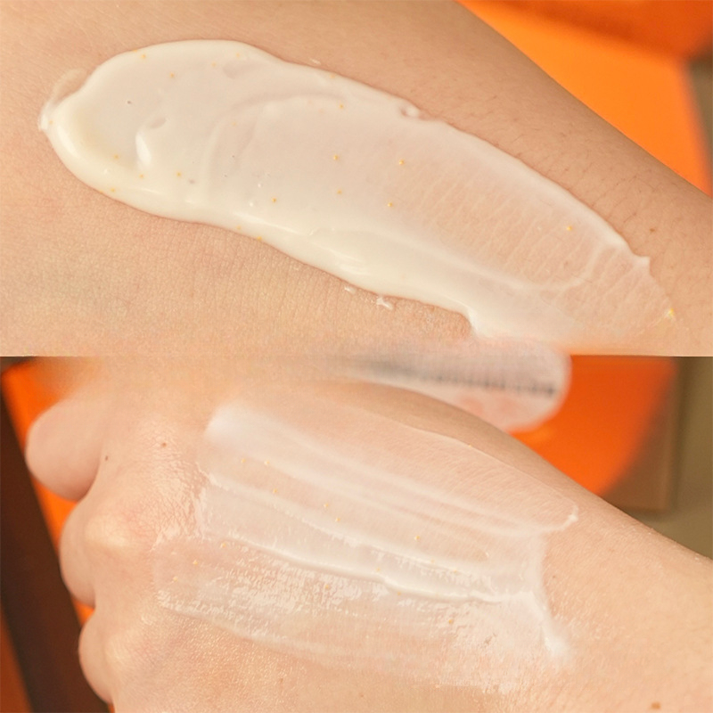 كريم الوجه الفاخر بالريشي والك - مراجعة Skincare Luxury Whitening وسعره